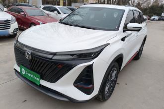 长安CS75 PLUS 2022款 第二代 1.5T 自动尊贵型