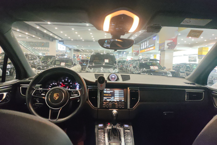保时捷 2016款 Macan 2.0T中控内饰7002