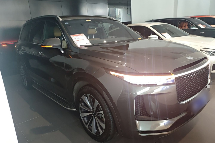 理想汽车 理想ONE 2020款 增程6座版车身外观6002