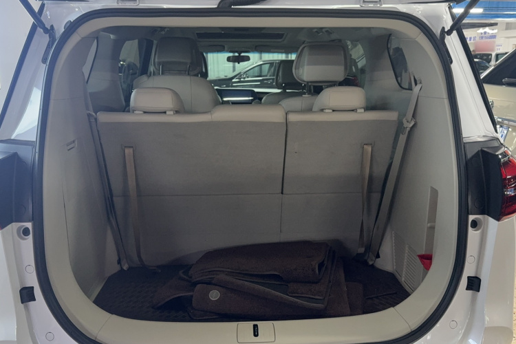 别克GL8 2023款 ES陆尊 舒适型局部细节23