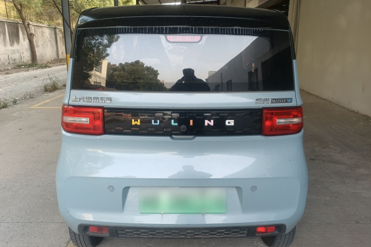 五菱汽车 宏光MINIEV 2021款 马卡龙臻享款 磷酸铁锂车身外观6