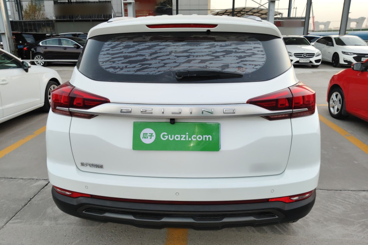 北京汽车 北京X3 2019款 1.5T CVT荣耀版车身外观6