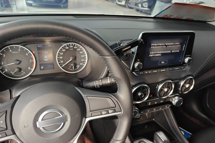 日产 轩逸 2020款 1.6L XL CVT悦享版中控内饰12