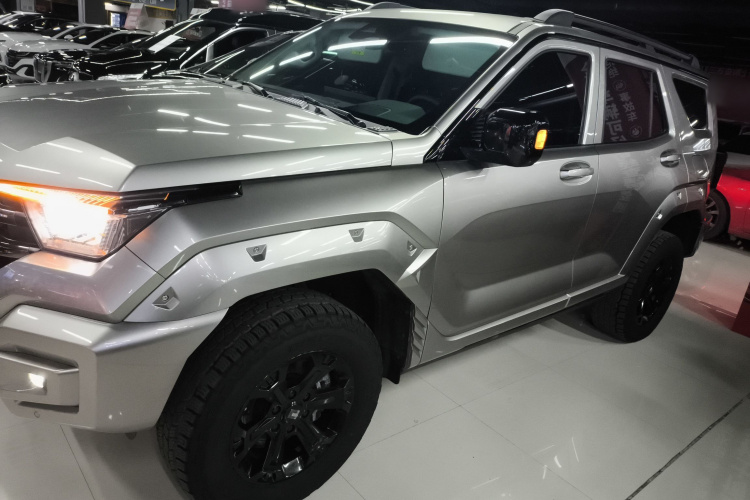 坦克400新能源 2023款 Hi4-T 超能版车身外观4