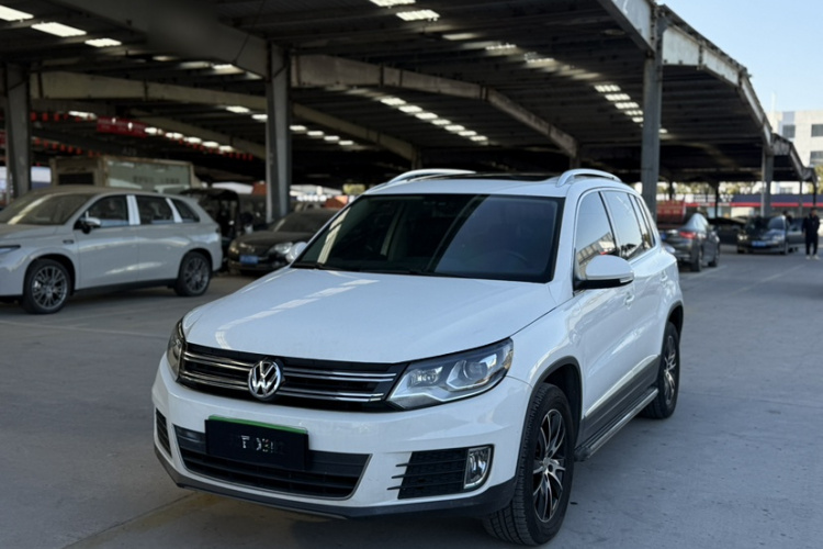 大众 途观 2016款 300TSI 自动两驱豪华版车身外观1