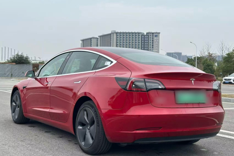 特斯拉 Model 3 2020款 改款 标准续航后驱升级版车身外观6008