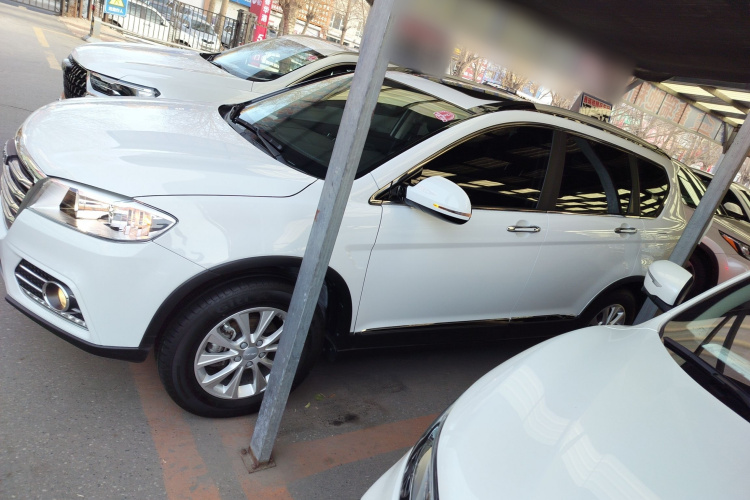 哈弗H6 2021款 运动版 1.5T 自动精英智联型 U型格栅车身外观4