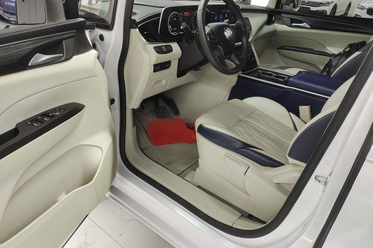 别克GL8 2020款 ES陆尊 653T 舒适型中控内饰20