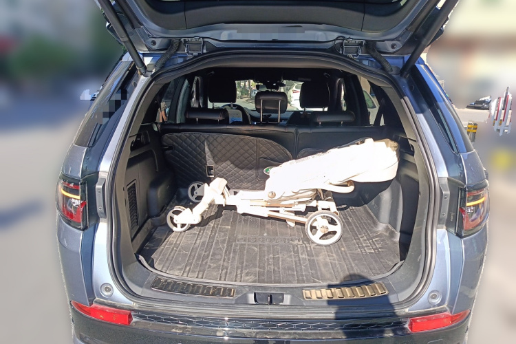 路虎 发现运动版 2022款 249PS R-Dynamic S 性能版 5座中控内饰23