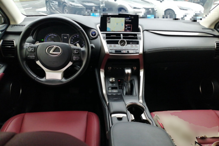 雷克萨斯NX 2018款 300h 前驱 锋尚版 国VI中控内饰12