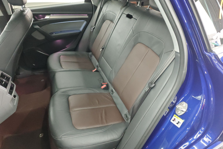 奥迪Q5L 2018款 45 TFSI 尊享时尚型 国VI中控内饰21