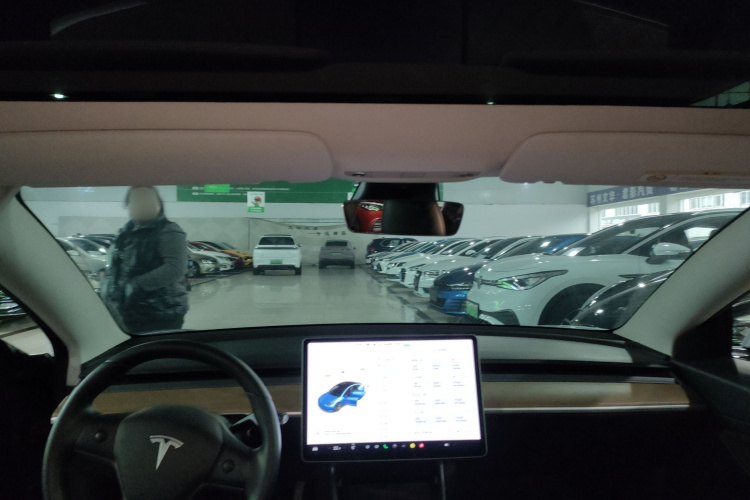 特斯拉 Model 3 2020款 标准续航后驱升级版局部细节22