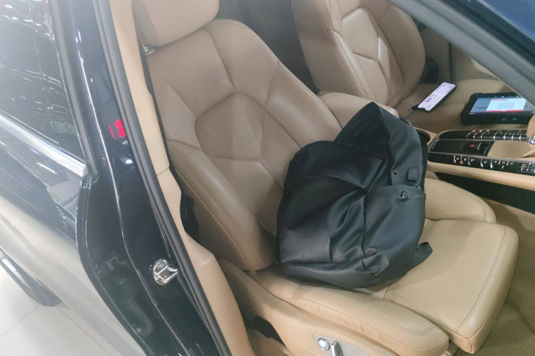 保时捷 2017款  Macan 2.0T局部细节41