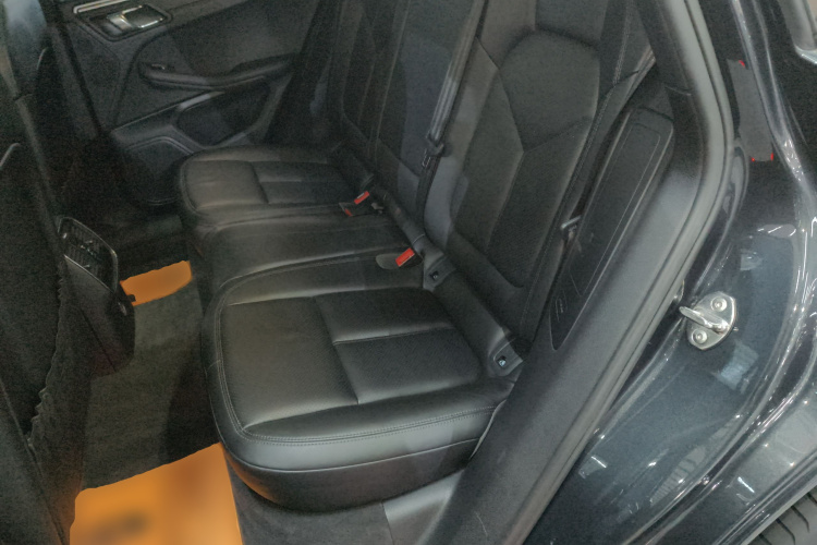 保时捷 2017款  Macan 2.0T中控内饰21