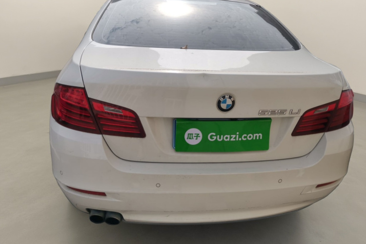 宝马5系 2014款 525Li 领先型车身外观6