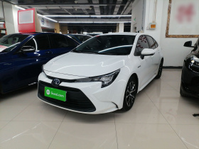 丰田 雷凌 2023款 智能电混双擎 1.8L 领先版