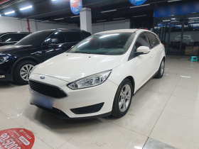 福特 福克斯 2018款 两厢经典 1.6L 自动舒适型智行版