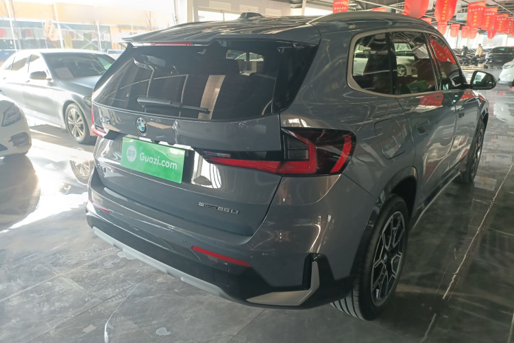 宝马X1 2023款 sDrive25Li X设计套装车身外观6005