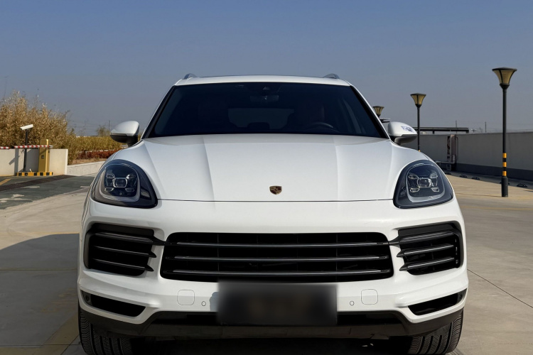 保时捷 Cayenne新能源 2023款 Cayenne E-Hybrid 2.0T车身外观6005
