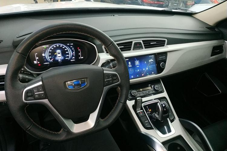 吉利汽车 博越 2020款 1.8TD DCT两驱智联型4G互联版中控内饰12