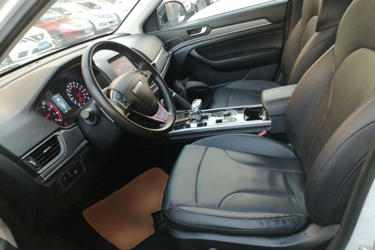 哈弗H6 2018款 蓝标 运动版 1.5T 自动两驱精英型中控内饰19