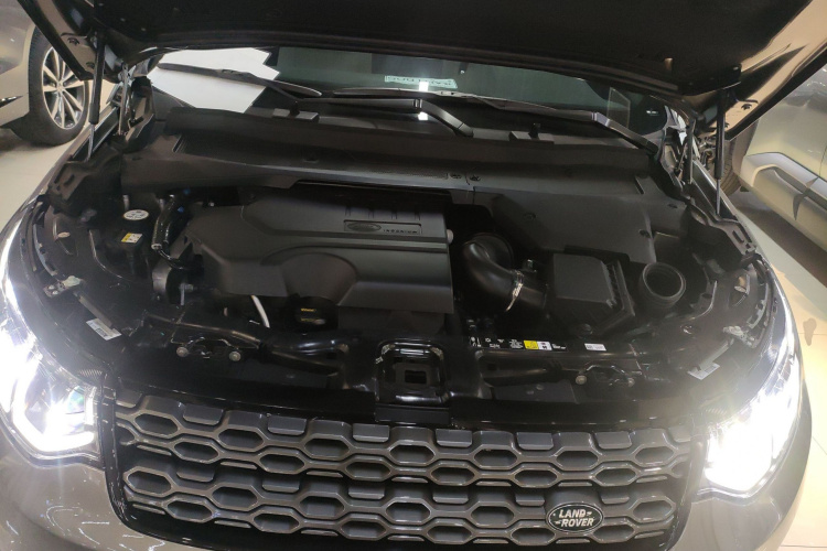 路虎 发现运动版 2022款 249PS R-Dynamic S 性能版 5座机舱底盘24