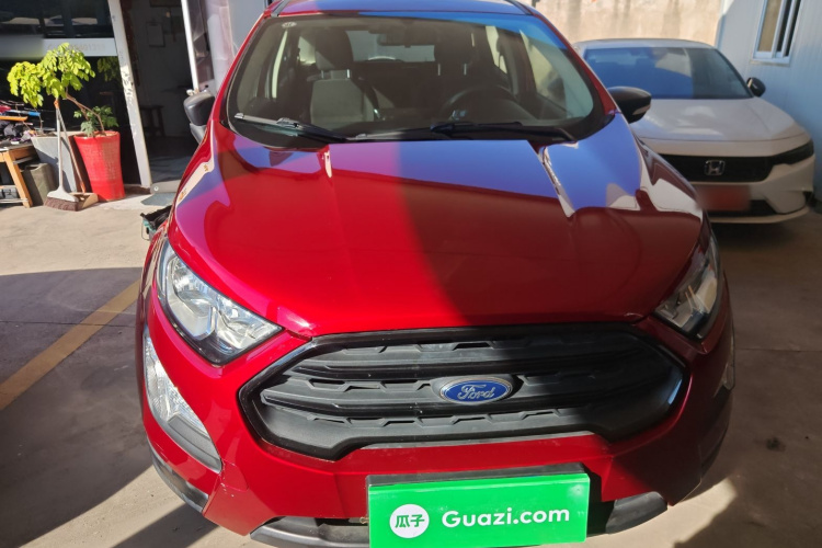 福特 翼搏 2018款 1.5L 自动精翼型车身外观2