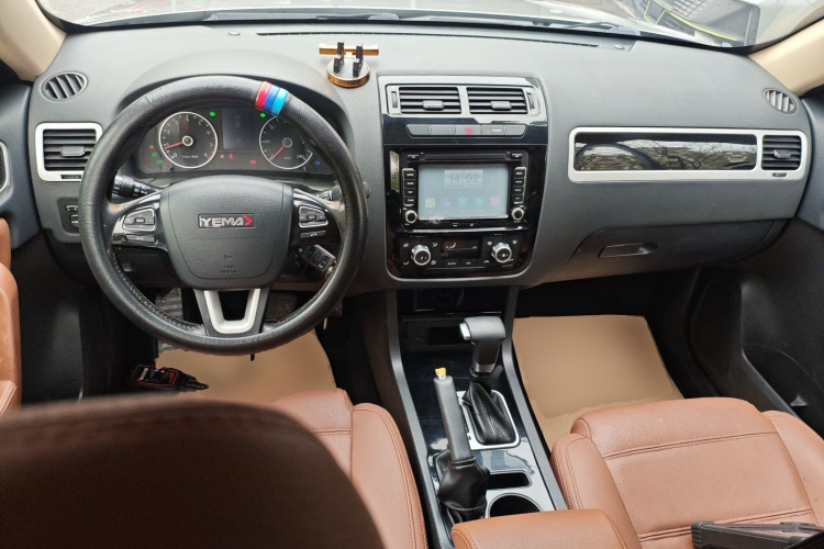 野马汽车 野马T70 2015款 改款 1.8T CVT优雅型中控内饰12