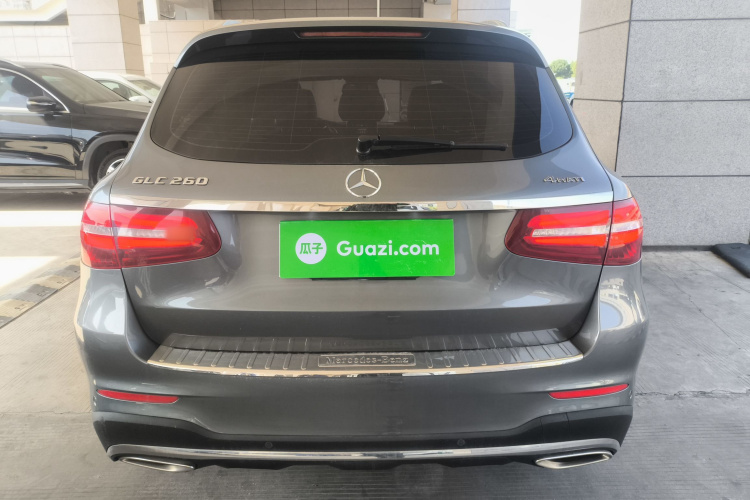 奔驰GLC 2018款 GLC 260 4MATIC 豪华型车身外观6