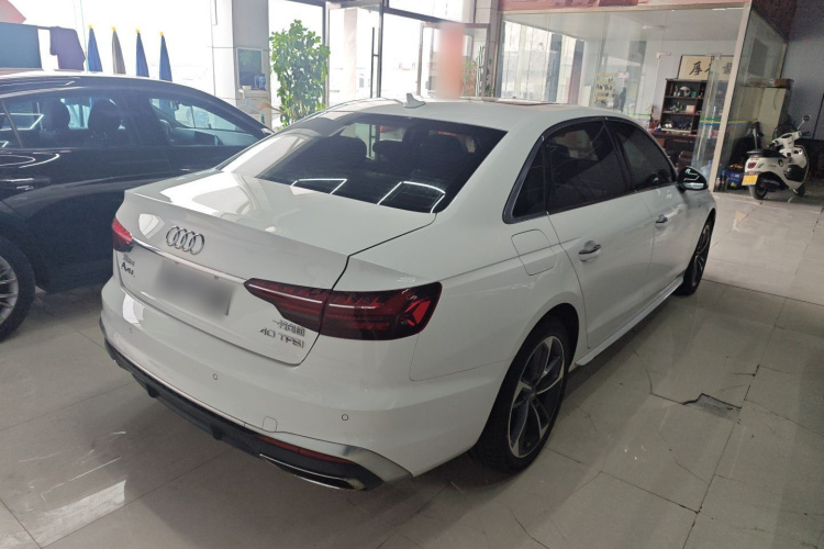 奥迪A4L 2020款 40 TFSI 时尚动感型车身外观7