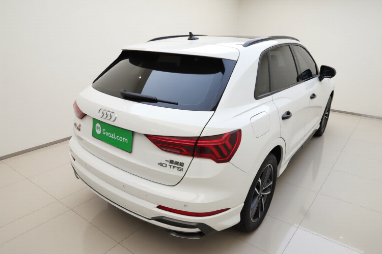 奥迪Q3 2022款 35 TFSI 进取动感型车身外观7