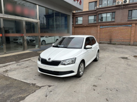 斯柯达 晶锐 2017款 1.4L 手动车享版