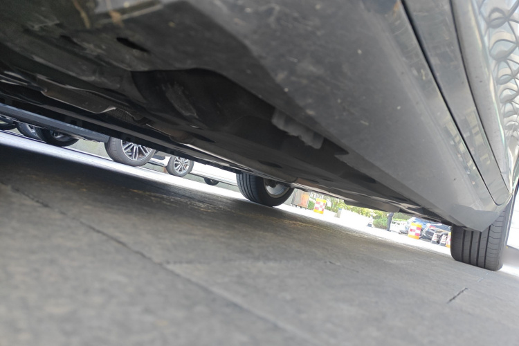 凯迪拉克XTS 2014款 28T 舒适型局部细节9004