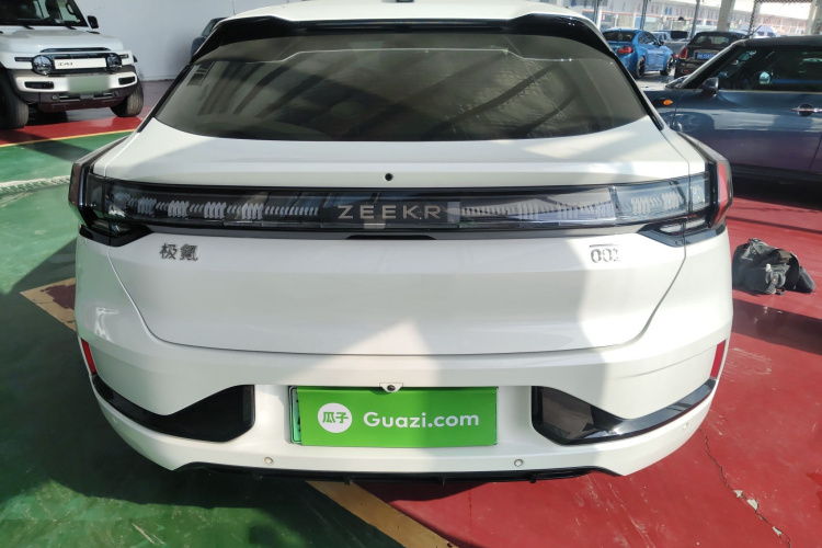 极氪001 2021款 超长续航单电机 WE版车身外观6004