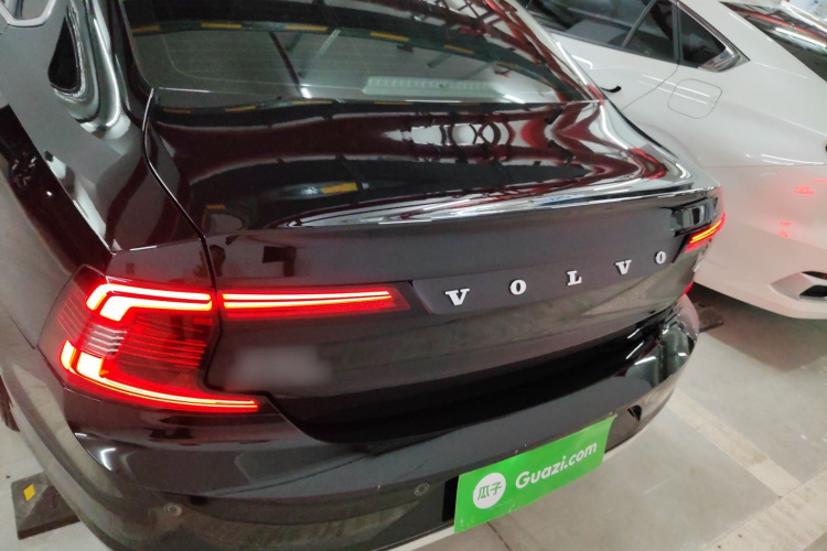 沃尔沃S90 2023款 B5 智逸豪华版车身外观6004