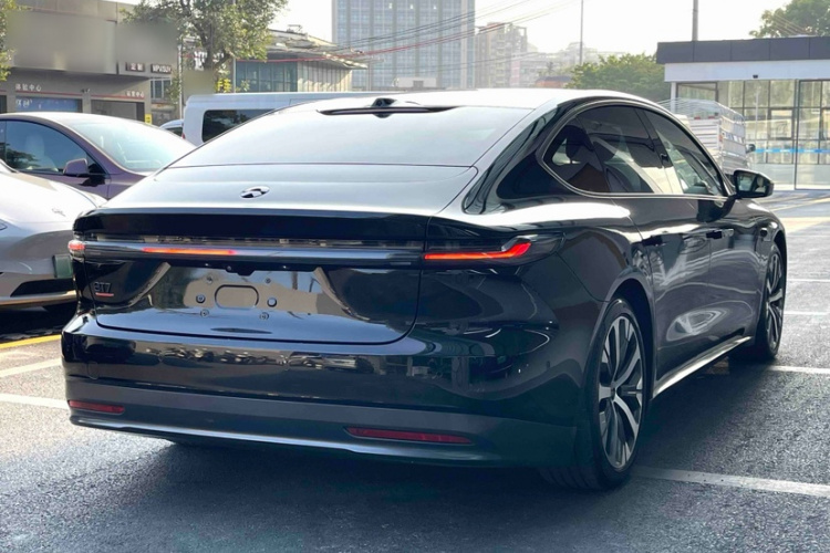 蔚来ET7 2022款 100kWh 首发版车身外观6003