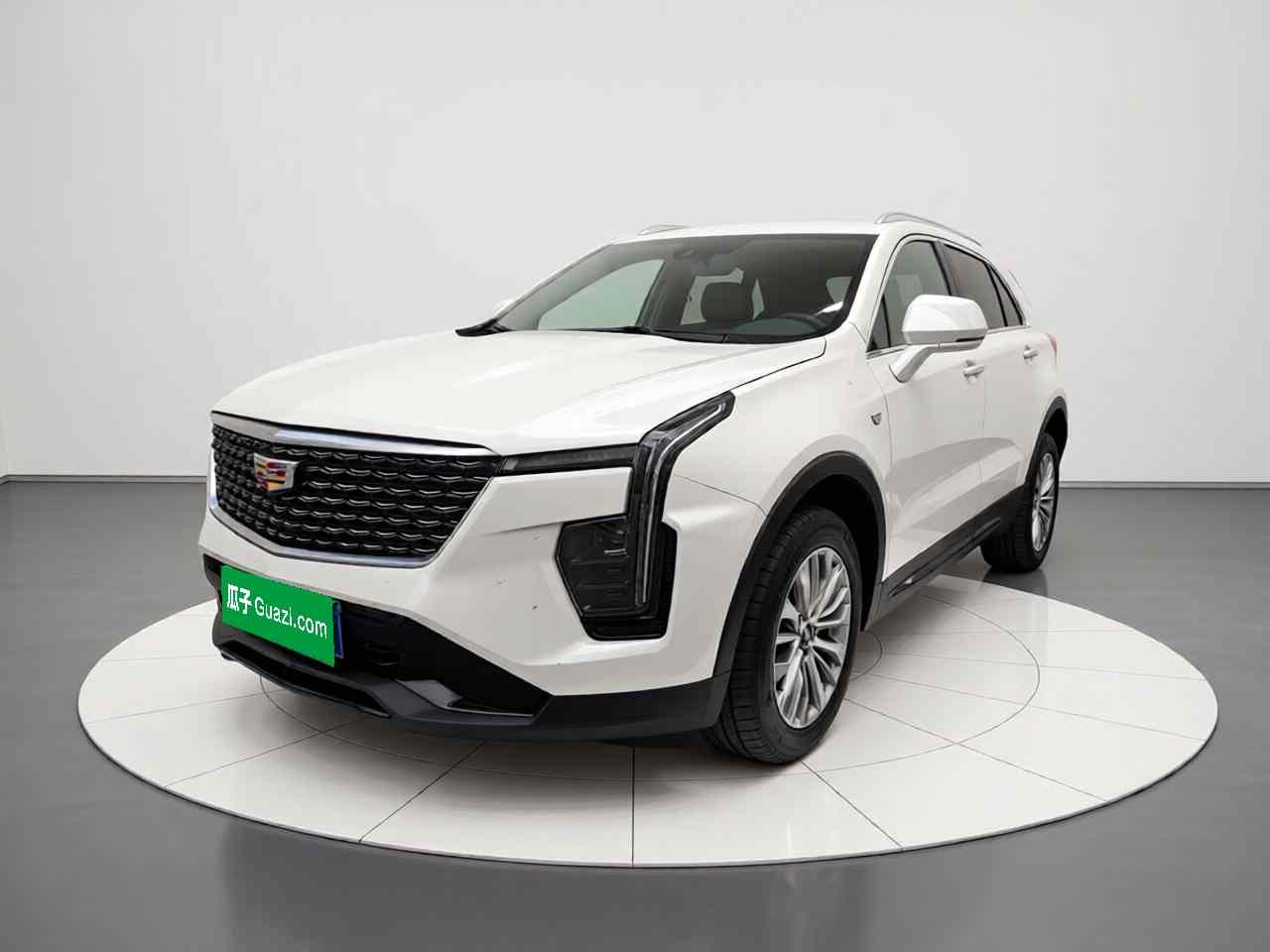凯迪拉克XT4 2024款 改款 28T 两驱豪华型(2)