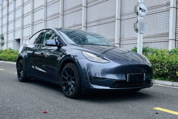 特斯拉 Model Y 2021款 长续航全轮驱动版车身外观6003