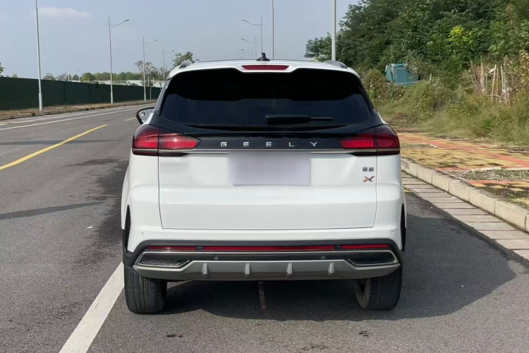 吉利汽车 2022款 博越X 1.8TD DCT智尚型车身外观6003