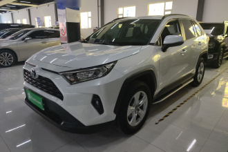 丰田 RAV4荣放 2023款 2.0L CVT两驱都市版