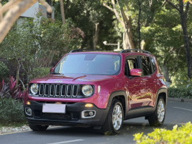 Jeep 自由侠 2018款 互联大屏版 180T 自动劲能版