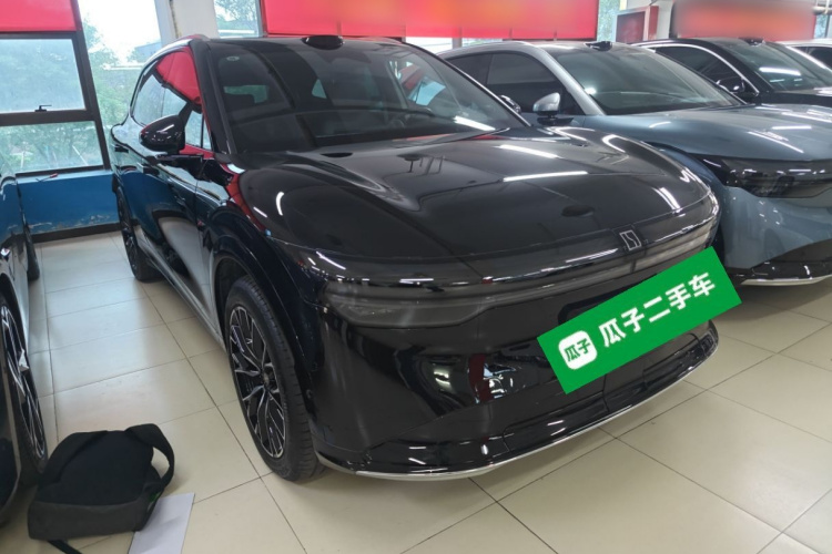 极氪7X 2025款 75kWh 后驱智驾版车身外观6002