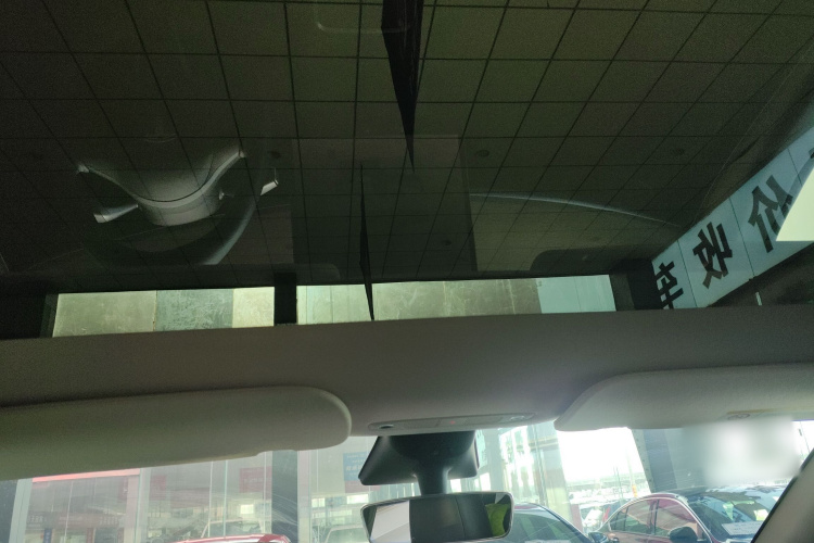 特斯拉 Model Y 2022款 改款 后轮驱动版局部细节22