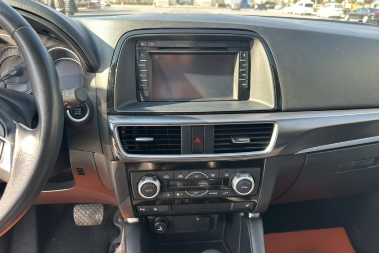 马自达CX-5 2015款 2.5L 自动四驱尊贵型局部细节16