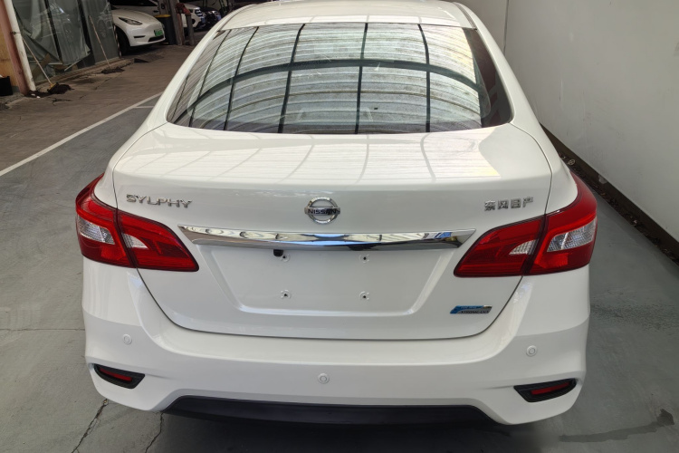 日产 轩逸 2016款 1.6XL CVT豪华版车身外观6012