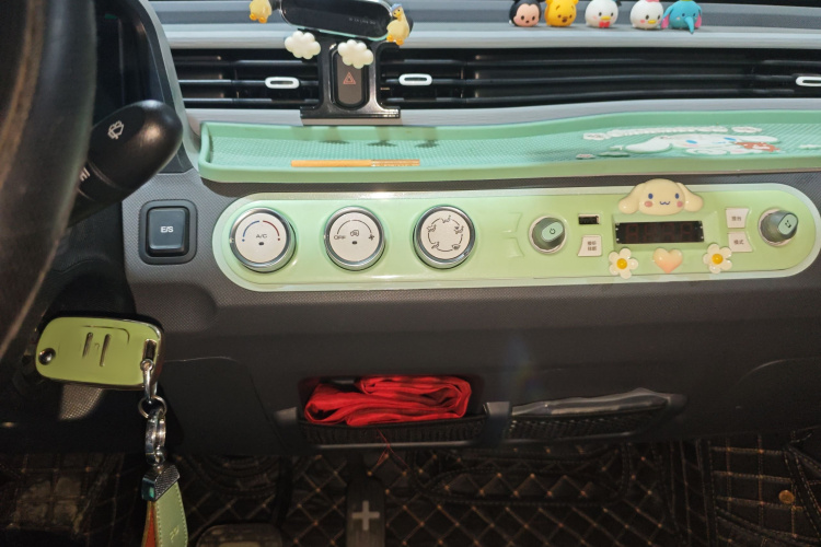 五菱汽车 宏光MINIEV 2021款 马卡龙时尚款 三元锂局部细节16