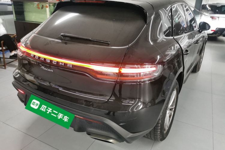 保时捷 2022款 Macan 2.0T车身外观7