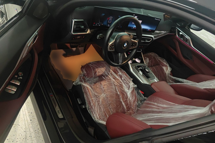 宝马4系 2023款 430i Gran Coupe M运动曜夜套装中控内饰7003