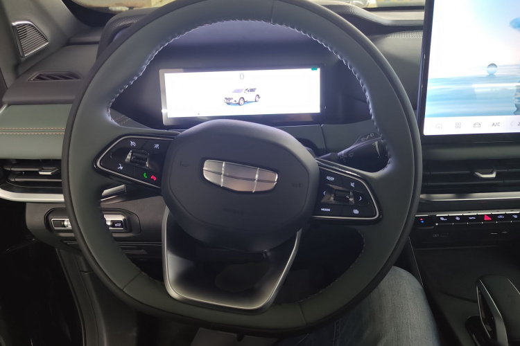 吉利汽车 豪越L 2024款 2.0T DCT尊贵型局部细节13