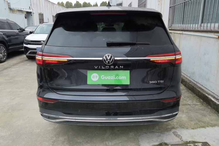 大众 威然 2024款 380TSI 尊贵版车身外观6004